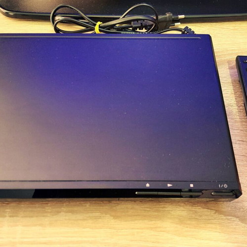 Sony DVD player DVP-SR170 like new with remote