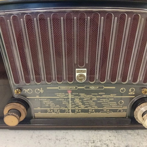 Philips BX230U vintage tube radio used