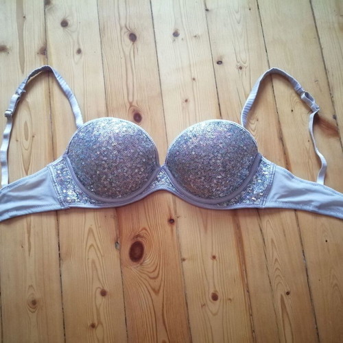 H&M shiny sequin balconette bra size 75B