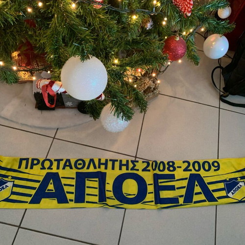 ΑΠΟΕΛ κασκόλ 2008 σαν καινούργιο