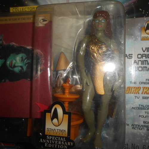 Star Trek Vina as Orion Woman 1996 like new in box