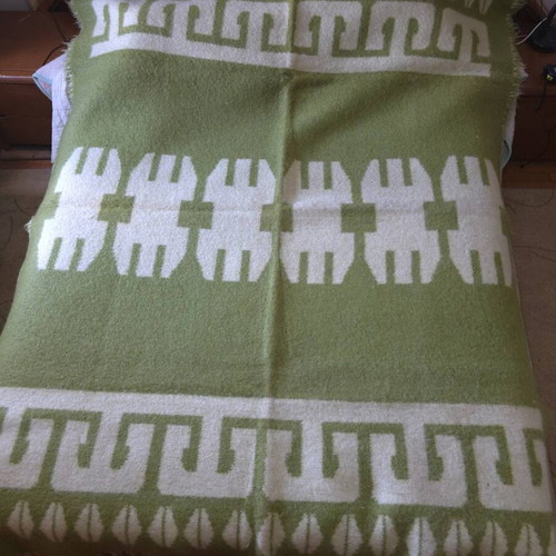 Velentza wool 100% like new, 2.35×1.80 m, vintage