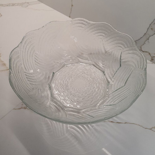 Arcoroc France fruit bowl like new