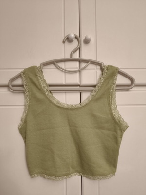 Shein green lace cropped top like new, size S
