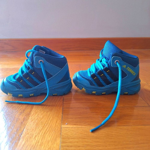 Adidas Terrex baby boots like new, size 19