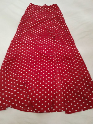 Skirt like new, size S 36 8, red with white polka dots