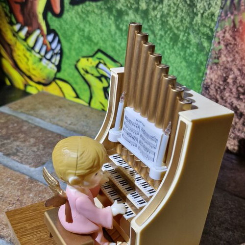 Vintage Hong Kong Wind-Up Music Toy from 1982 in Like New Condition