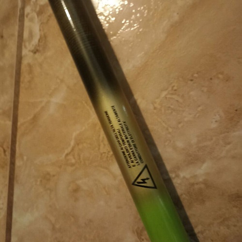 Linea Effe Beach Carbon Fishing Rod 3.60m like new with 2 extra tips