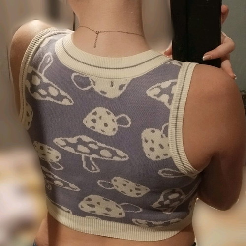 Purple top with mushroom patterns like new, Shein, size M
