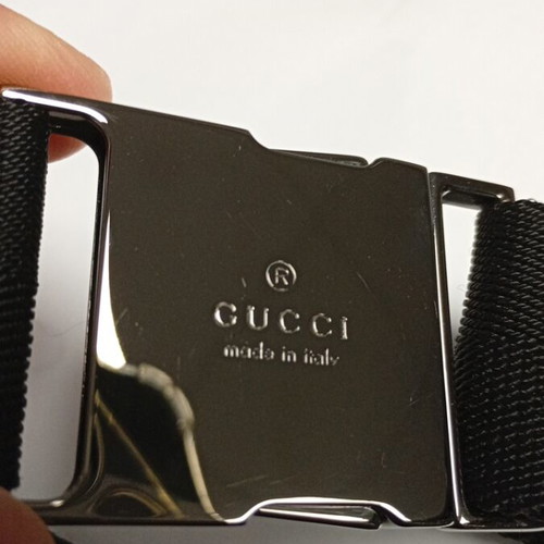 Gucci GG Canvas Waist Bum Belt Bag black, like new