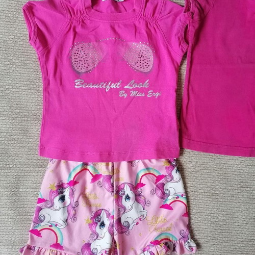 Girls' set for 2 years: shorts and two tops