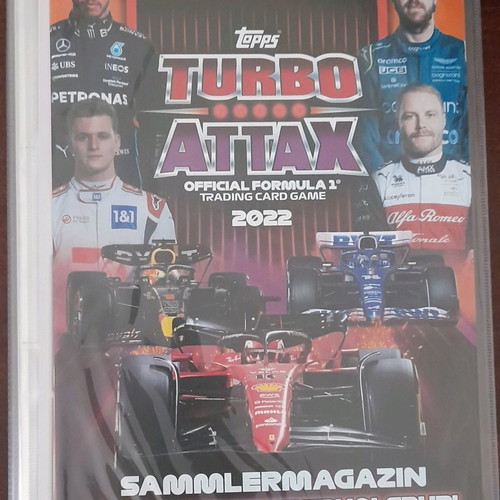 Topps Turbo Attax 2022 album with full card set and limited edition