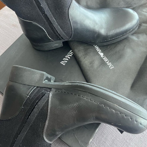 Emporio Armani boots size 43 like new, black