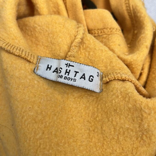 Hashtag shirt for 3 years old like new, yellow, 100% cotton