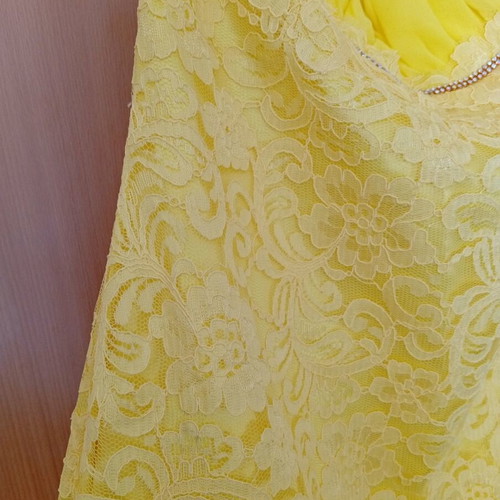 Maxi yellow evening dress with lace and strass, like new, size L/XL