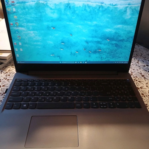 Lenovo Ideapad S145 laptop AMD Ryzen 3 3200U 4GB RAM 1TB HDD