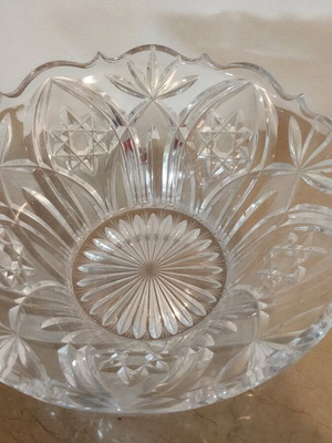 Crystal vase like new