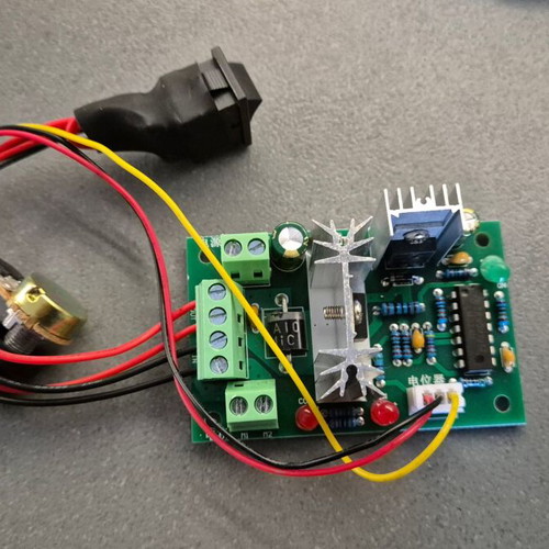 PWM DC motor speed controller 150W new (10-36V)