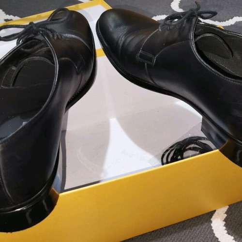 GK Uomo men's shoes scarponi like new, size 42, black