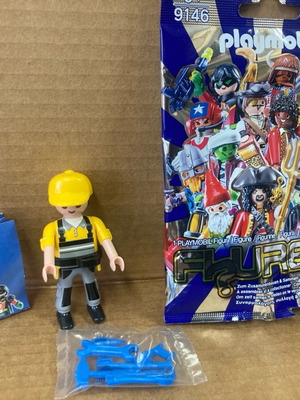 Playmobil 9146 Series 11 Repairman καινούργιο