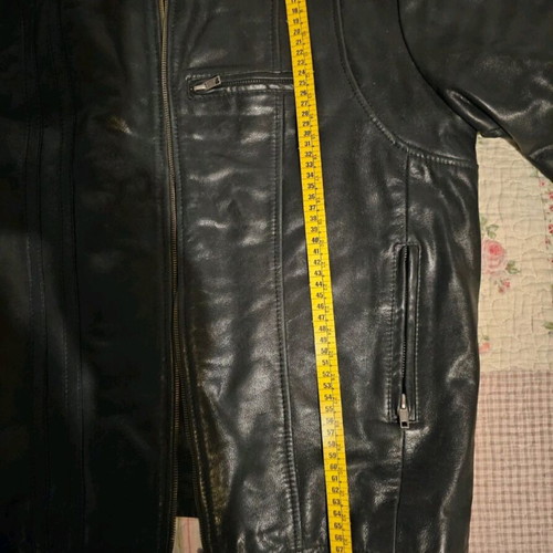 Leather jacket black XL like new