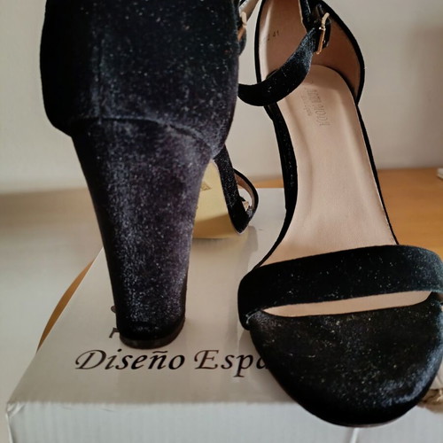 Velvet black sandals used Alta Moda size 41