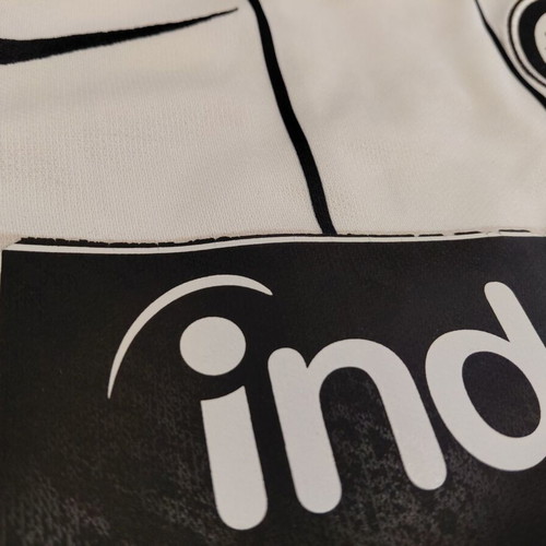 Eintracht Frankfurt 2017/18 Nike Football Shirt Size L used