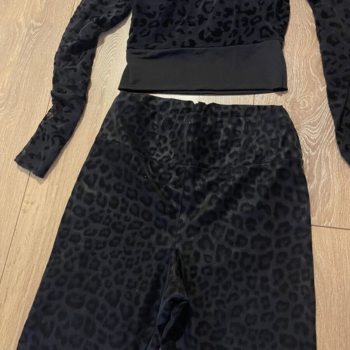 Leopard Print Set like new, crop top with chest padding and elastic waist pants