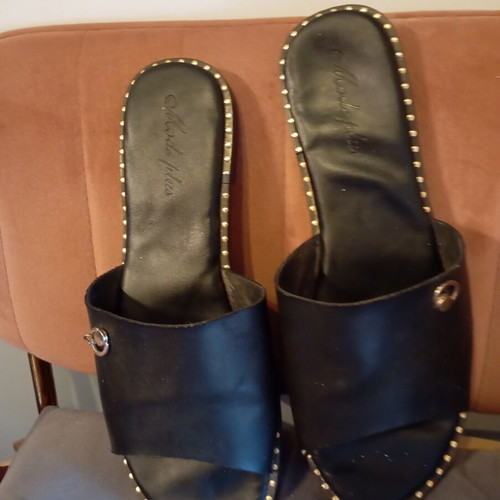 Leather slippers used, Spanish, black, size 39.5-40
