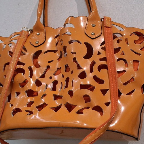 Summer bag like new with detachable fabric pouch