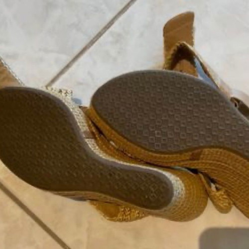 Ioannidis sandals used, size 39, beige