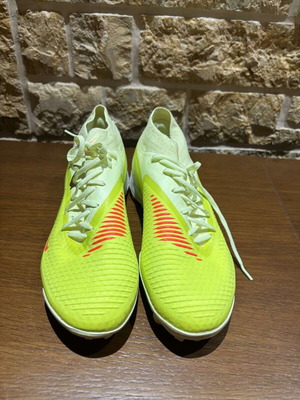 Ποδοσφαιρικά παπούτσια Nike Phantom Pro σαν καινούργια, νούμερο 42,5, κίτρινα