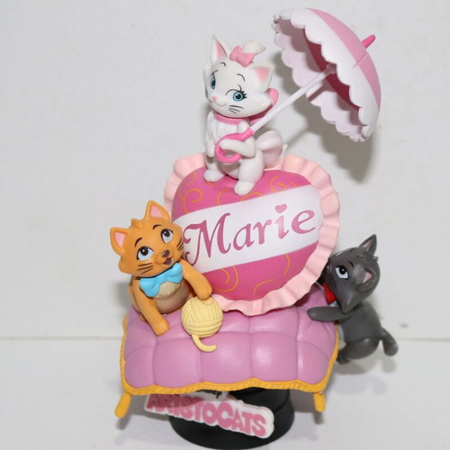 Beast Kingdom D-Stage Marie Aristocats figure used