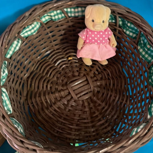 Set of 3 new wicker baskets in different colors