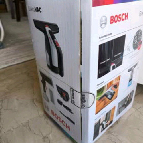 Bosch GlassVac glass cleaner new, handheld with accessories