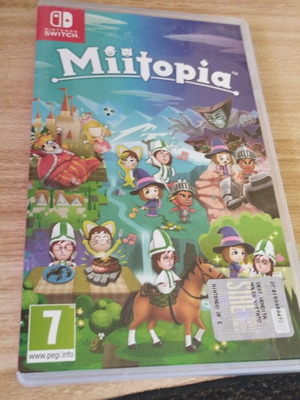 Miitopia Nintendo Switch game like new