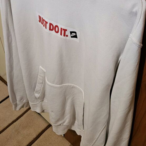 Nike hoodie used, size L, white