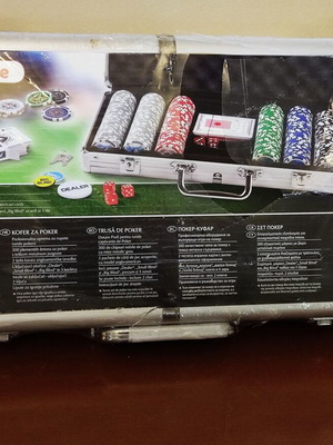 Professional poker set 300 chips new in aluminum case