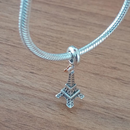 Eiffel Tower Charm Pandora like new, silver