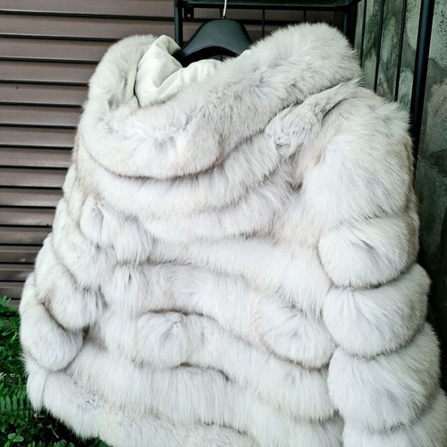 Fox Fur Coat 4 in 1 Transformer Size M like new, white and silver