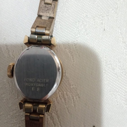 Fludo wristwatch used, women's, wind-up, gold color, steel 1000