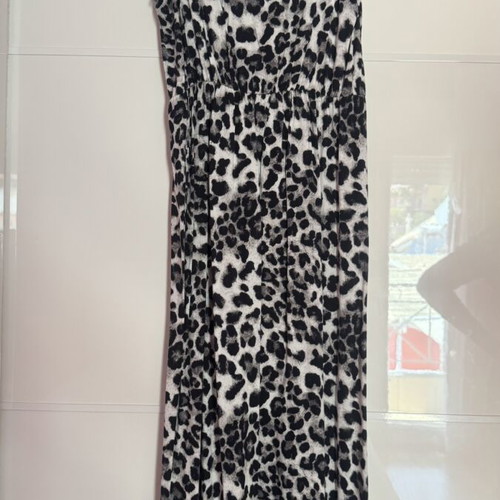 Vero Moda dress new, black and white, size S