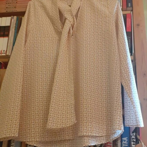 Mango MNG Suit women's shirt with chain print and tie, like new, size S