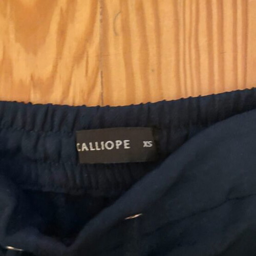 Calliope pants blue like new, comfortable and cool