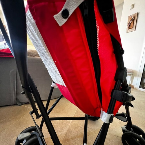 Chicco Snappy Baby Stroller used with folding umbrella type