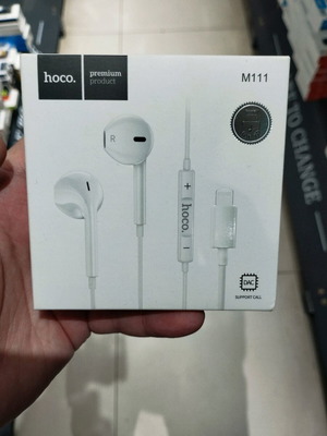 Handsfree Earphones with Lightning Connector for iPhone