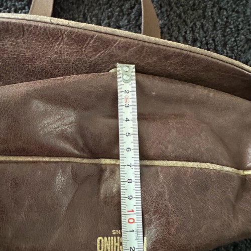 Moschino crossbody bag brown like new, leather