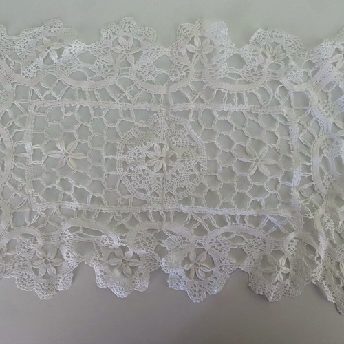 Vintage Handmade Lace Doily in Excellent Condition