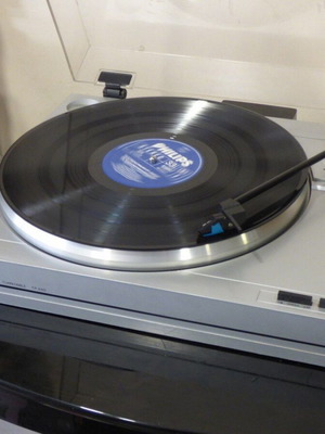 Πικάπ Sanyo TP-240 μεταχειρισμένο vintage από τα ‘80s