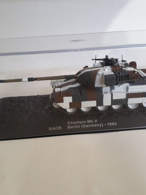 Συλλεκτικό άρμα μάχης Chieftain Mk.V BAOR Berlin 1984 κλίμακας 1/43 καινούργιο